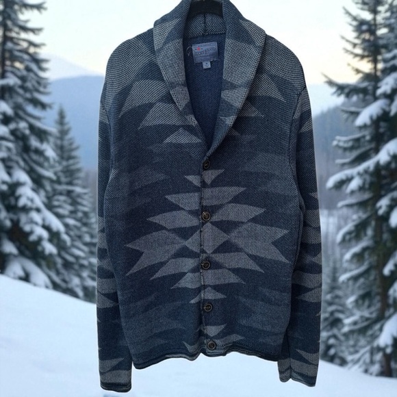 NWOT Lucky Brand Chunky Cardigan Blue Aztec Print Cozy Mountains Size M - Picture 1 of 11